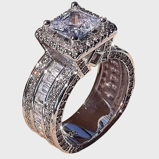 Engagement Moissanite Ring